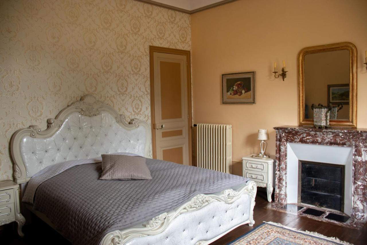 Hotel Le Pavillon De St Agnan Hautefort Zewnętrze zdjęcie