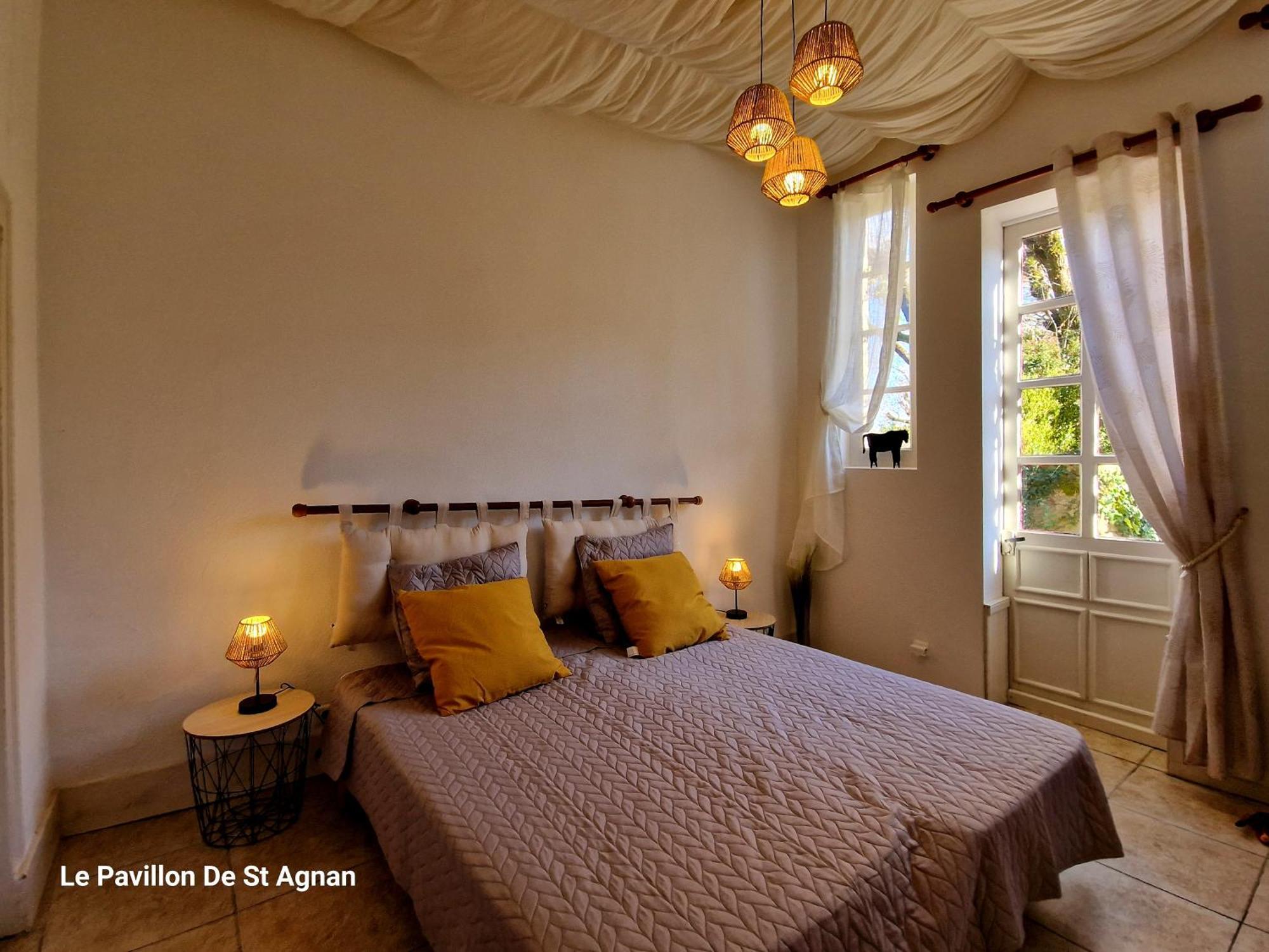 Hotel Le Pavillon De St Agnan Hautefort Zewnętrze zdjęcie