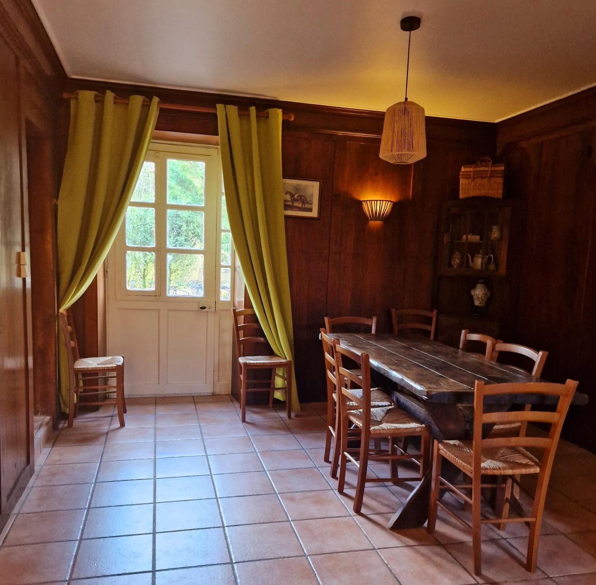 Hotel Le Pavillon De St Agnan Hautefort Zewnętrze zdjęcie